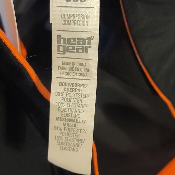 Under Armour ladies 38D compression racerback bra with front zip - Picture 10 of 10